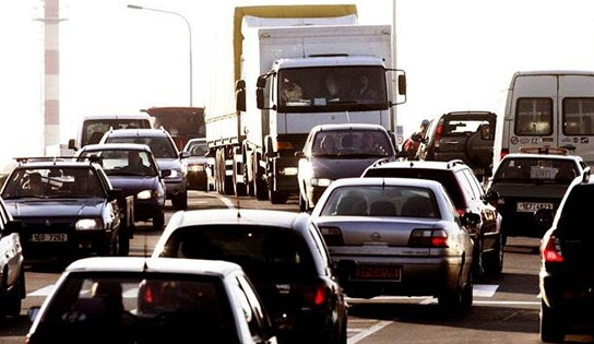 Olomoučtí silničáři kvůli počasí zatím ušetřili, věnují se údržbě