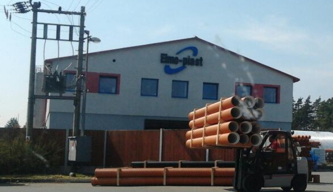 Firma Elmo-plast po požáru obnoví výrobu a investuje do nové haly