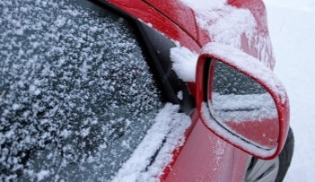 Cesty v Olomouckém kraji jsou sjízdné, napadl vesměs jen poprašek