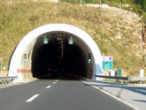 Zeman: Tunel pod Červenohorským sedlem musí být napojen na Polsko