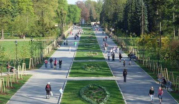 Ožijí olomoucké městské parky? Univerzita spouští projekt Zaparkuj