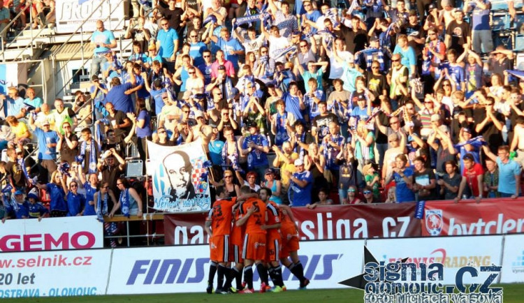 Fotbalisté Sigmy po vítězství se Znojmem: žádná radost