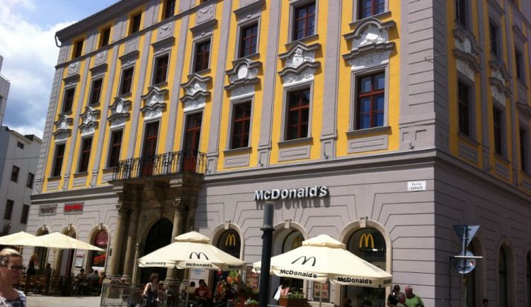 Těšili jsme se. Pak přišly tepláky a tenisky