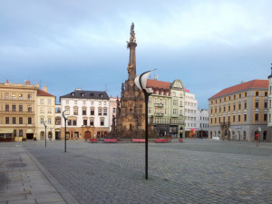 Právníci kvůli plánované výměně lamp pohrozili Olomouci žalobou