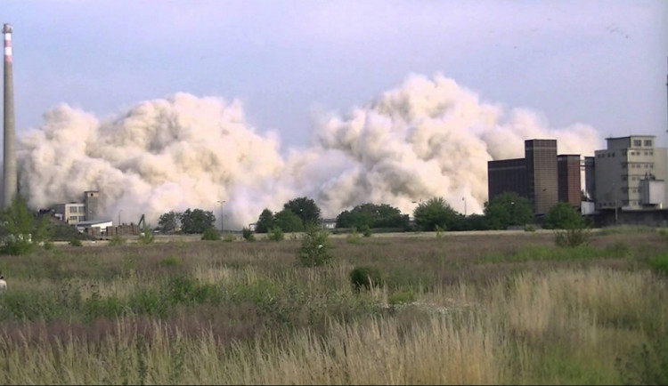Báňský úřad zahájil správní řízení kvůli odstřelu OP Prostějov