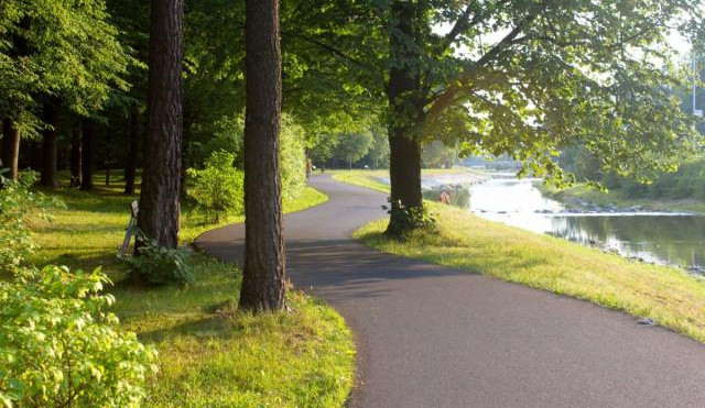 Hranice dobudovaly poslední chybějící úsek cyklostezky Bečvy