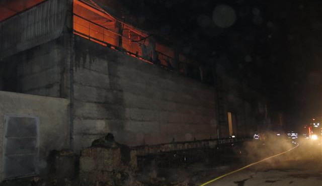 Požár seníku se škodou 3 mil.Kč na Olomoucku mohl být úmyslný