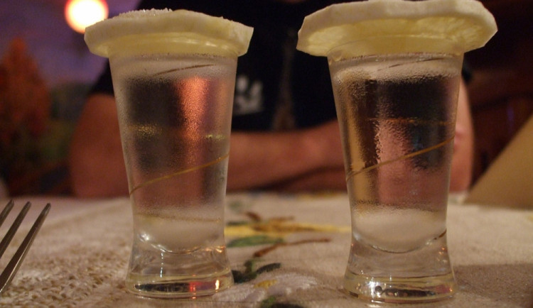 Za prodej smrtícího alkoholu v Olomouci padly podmíněné tresty