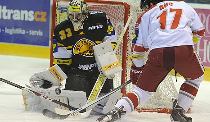 Olomouc podvanácté v řadě prohrála, podlehla Litvínovu 2:4