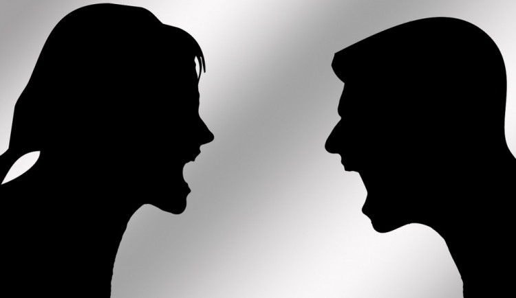 Každé druhé manželství v Olomouckém kraji končí rozvodem