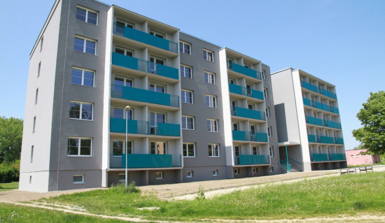 Byly otevřeny nové byty pro seniory na Přichystalově ulici