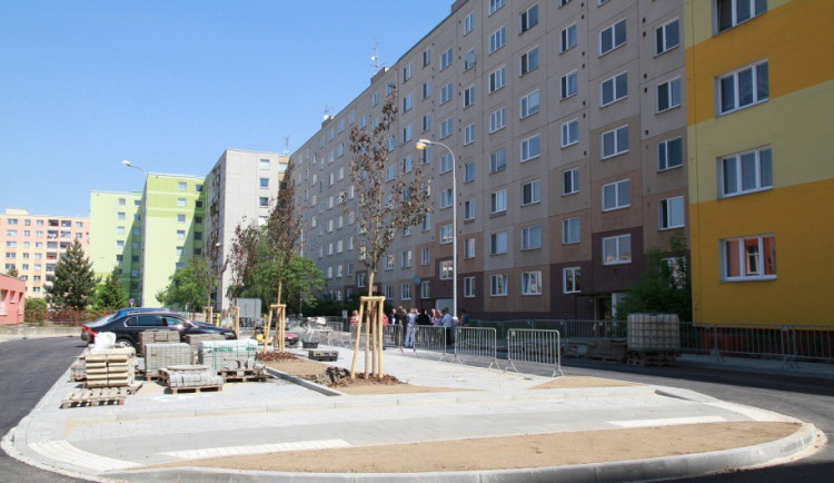 Na Werichově ulici přibyla nová parkovací místa