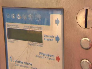 Bývalému řediteli městské policie šla část peněz z parkovacích automatů do kapsy, nastřádal přes půl milionu