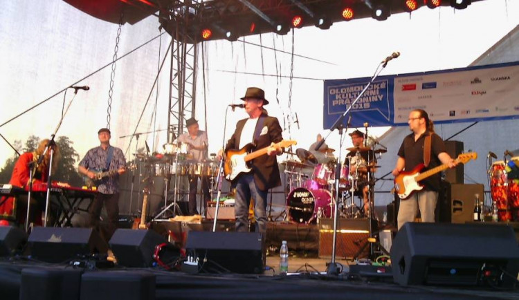 REPORT: The Magic of Santana kouzlili na Korunní pevnůstce