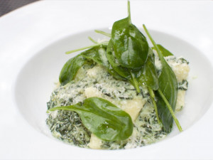 Tip na pondělní menu: Gnocchi se špenátem ricottou a parmezánem