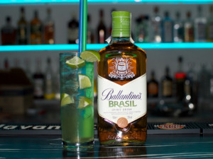 Highland Samba (Ballantine's Brasil s limetou a Spritem)