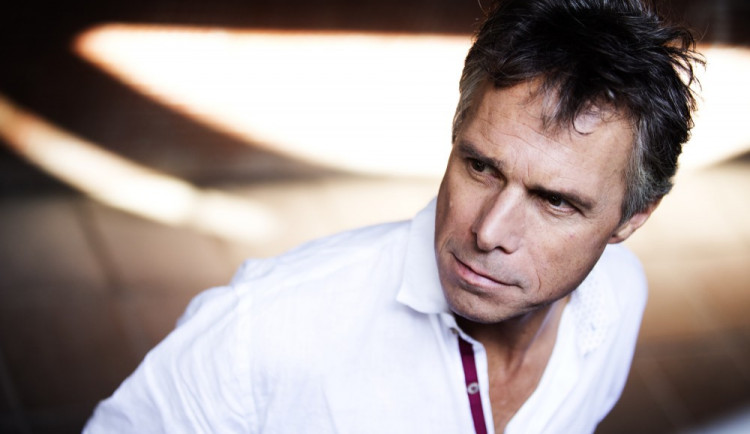 Soutěžíme o lístky na sobotní koncert Janka Ledeckého, buďte u toho!