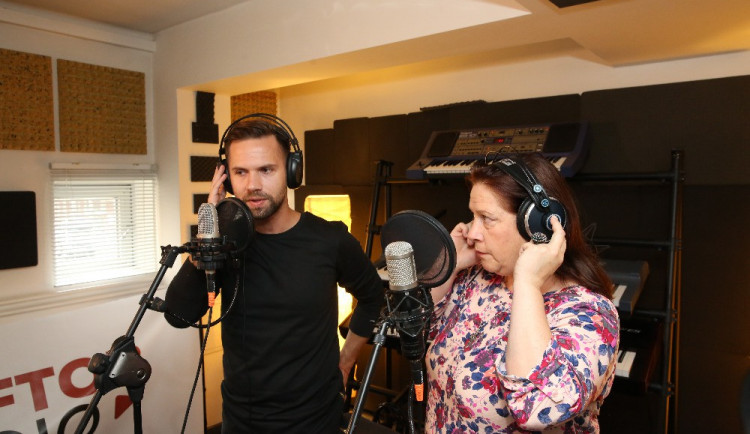 Do Olomouce zavítá další z klanu Kelly Family,  koncert tu bude mít Kathy Kelly