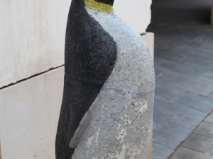 Tučňák se na chvíli vrací na Dolní náměstí. Lidé mu teď mohou najít stálé místo