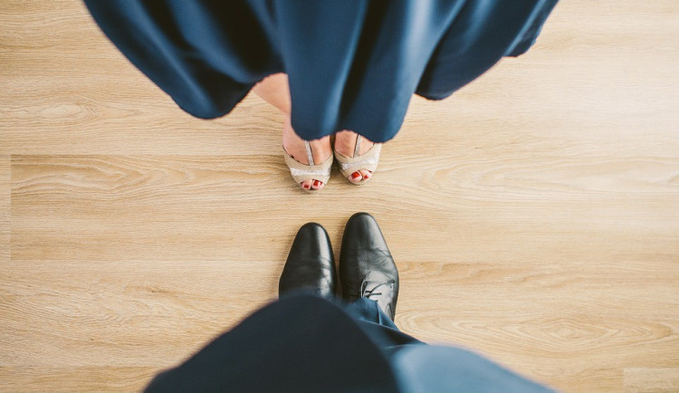 Už podeváté pořádá Okresní hospodářská komora společenský ples, přijďte do Domu armády