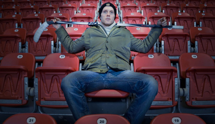 Kohout bez výstroje Marek Laš: Absolvent ekonomické fakulty a milovník cizích jazyků