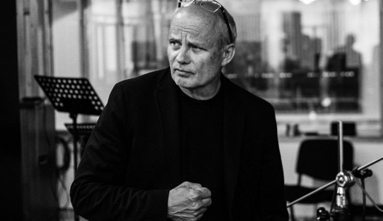 Michal Horáček přijede do Olomouce se svým koncertním turné Na cestě