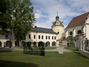 Olomoucké Arcidiecézní muzeum převzalo v Bruselu prestižní evropské ocenění