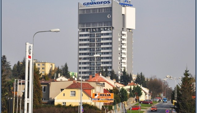 Ve vodojemu na I. P. Pavlova  se stala havárie. 20 bytů je vytopeno, v domě nejde elektřina