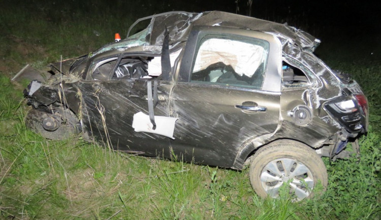 Řidička zvládla havarovat se svým autem v pondělí i v úterý, pokaždé byla opilá