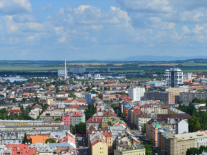 Město označí sloupy nálepkami s kódy, pomohou záchranářům rychle najít místo události
