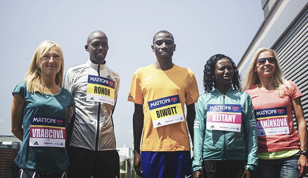 Do Olomouce přijeli nejlepší běžci světa. Mattoni 1/2Maraton Olomouc se běží už zítra