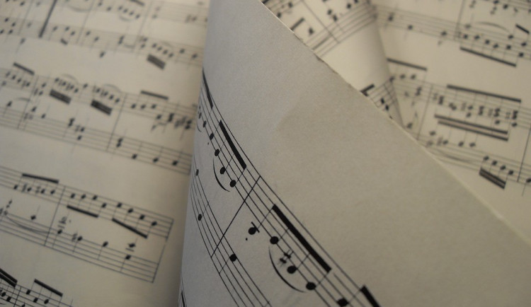 Moravská filharmonie nebude o prázdninách zahálet, vystoupí na hudebních festivalech