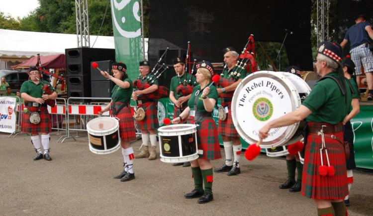 Plumlov rozezní keltská hudba