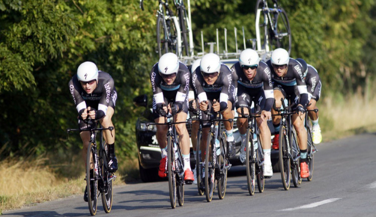 Krajem se prožene závod Czech Cycling Tour, v pátek a v neděli omezí dopravu v Olomouci