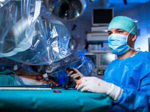 Olomoučtí urologové přišli na novou chirurgickou techniku. Zabrání inkontinenci po odstranění nádoru prostaty
