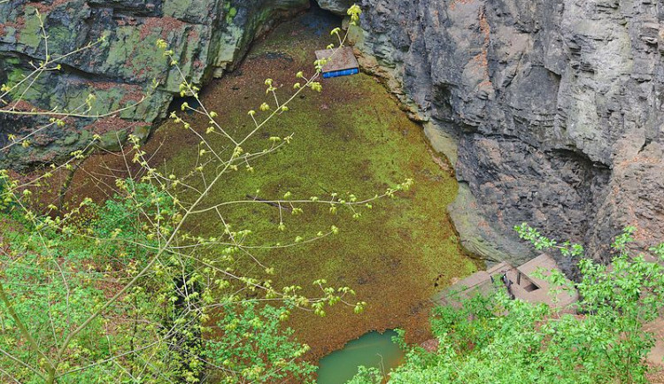 Hranická propast