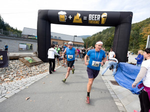 V sobotu se v Koutech koná již tradiční Beer Treking. Kombinuje pití piva a pěší závod v kopcích