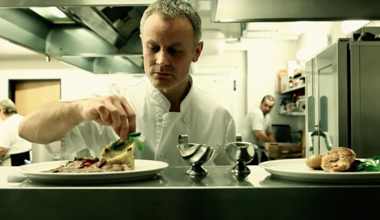 Chtěl jsem podnik, který si lidé zapamatují. Myslím, že se mi to povedlo, říká Michal Čubrda, majitel Restaurantu Jízdárna