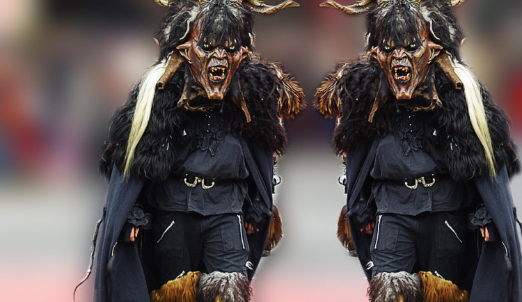 SOUTĚŽ o dva poukazy na celodenní výlet do města Mariazell a na pekelný průvod