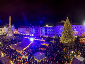 Letošní vánoční trhy začnou 20. listopadu. Tady je jejich kompletní program!