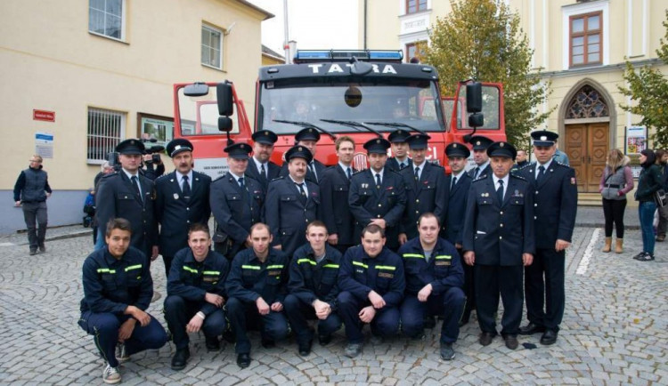 Hasiči z Loštic se můžou pyšnit titulem Dobrovolní hasiči roku. Pomohlo jim i emotivní video jejich práce