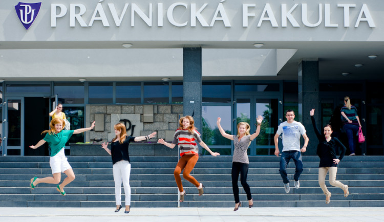 Den otevřených dveří na Právnické fakultě v Olomouci: Studuj práva moderně pro praxi