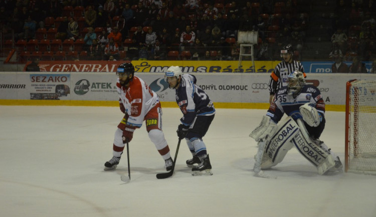 Kohouti porazili Plzeň 3:1, gólem se blýskl i Kanaďan Kevin Sundher