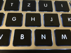 Podvodníci lákají z žen na seznamkách peníze. Poslední skočila na lep „vojákovi z Afgánistánu“