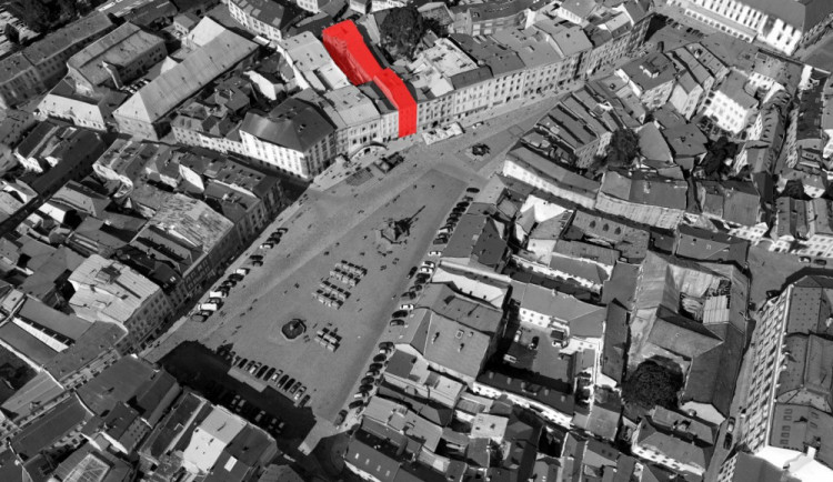 Na místě bývalé prodejny na Dolním náměstí vznikne kulturní centrum. Bude tam divadlo i kavárna