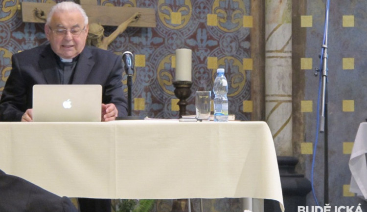 Zemřel kardinál Miloslav Vlk