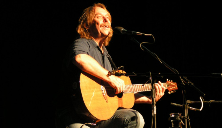 Zeman při návštěvě Šternberka naznačil, že možná letos vyznamená Jaromíra Nohavicu