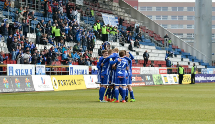 SPORT V OLOMOUCI: Nabitý víkend - Sigma hraje s Třincem a začíná volejbalové play-off