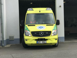 Autobus v Olomouci přejel muže, ten skončil s vážným zraněním v nemocnici