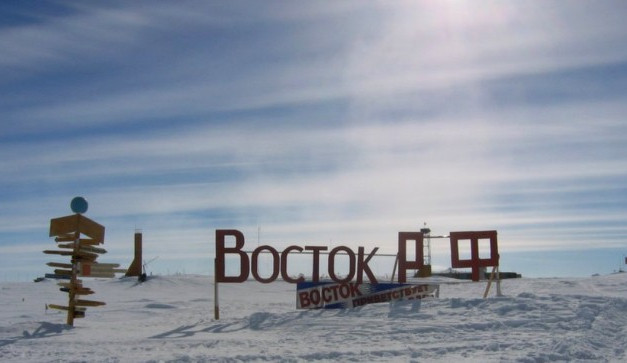 Dvaapadesátý ročník Academia Film Olomouc ovládl film Jezero Vostok. Vznikal osmnáct let